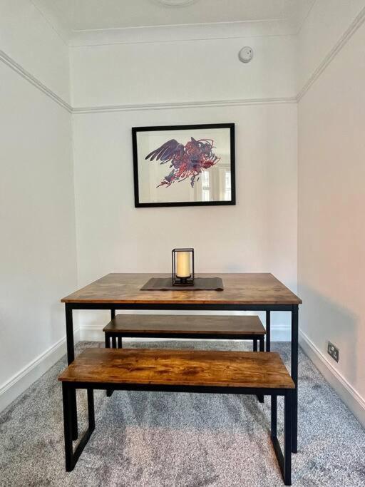 Large 2 Bed Near Glasgow Airport Paisley Eksteriør billede